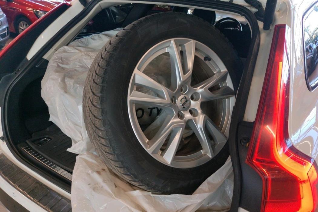 Volvo V90 Cross Country 2020