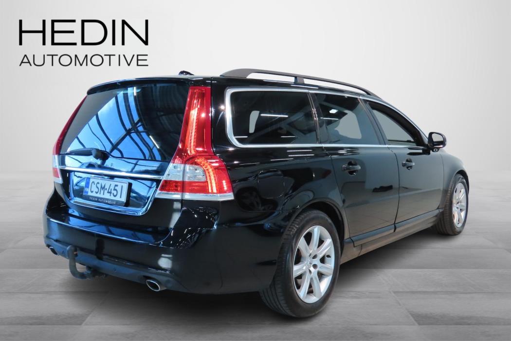 Volvo V70 2015