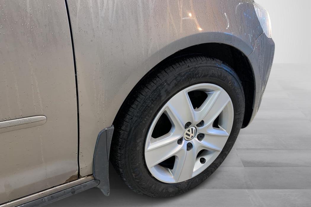 VOLKSWAGEN GOLF PLUS 2009