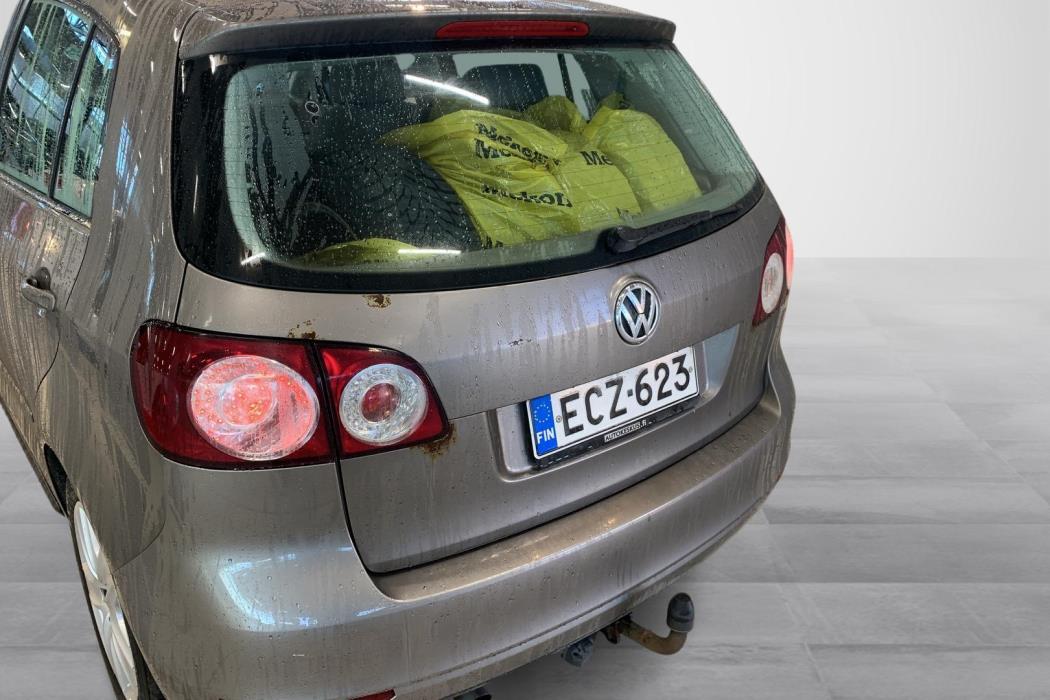 VOLKSWAGEN GOLF PLUS 2009