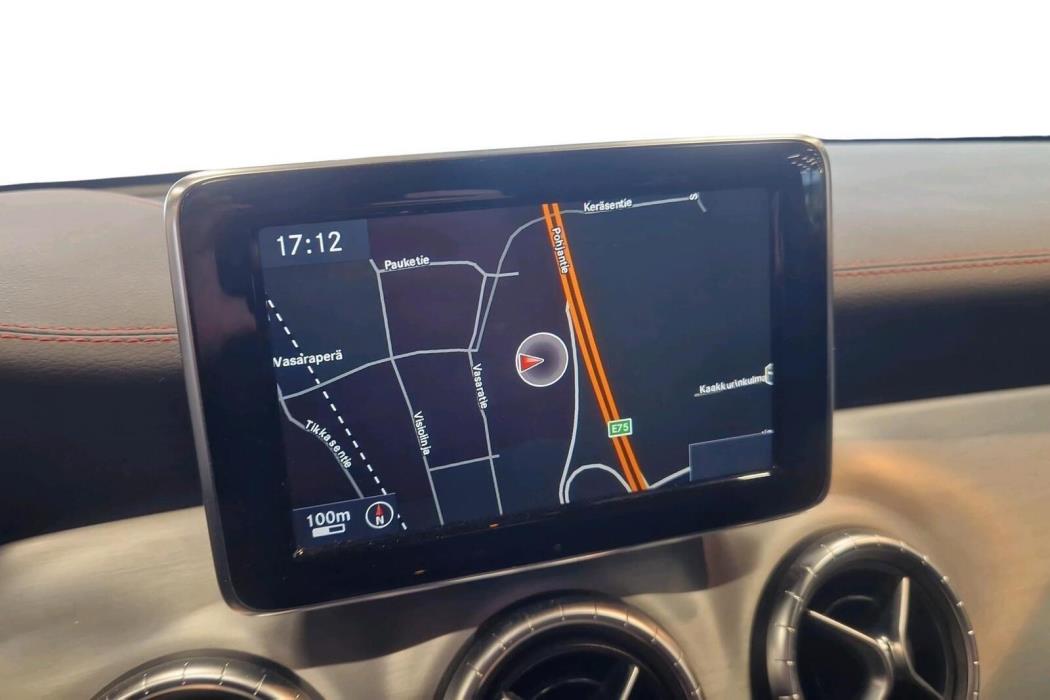 Mercedes-Benz CLA 2013