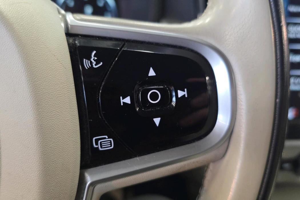 Volvo V90 Cross Country 2020