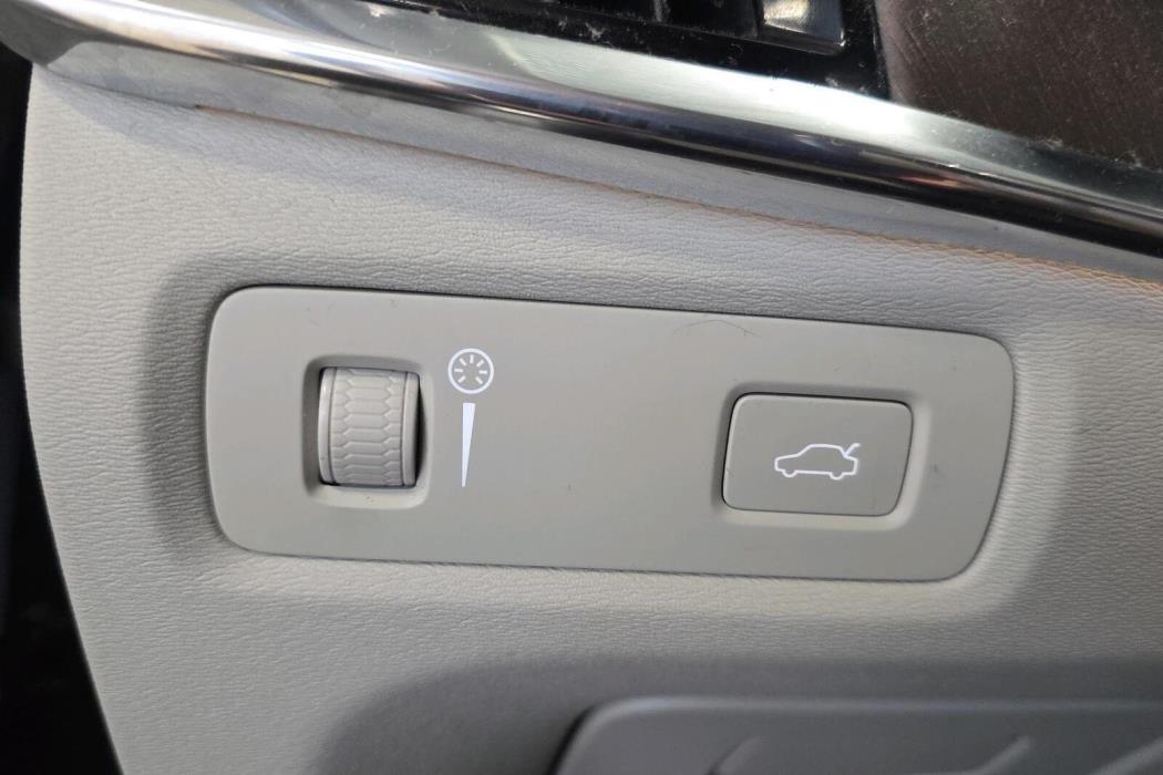 Volvo V90 Cross Country 2020