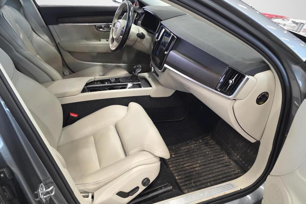 Volvo V90 Cross Country 2020