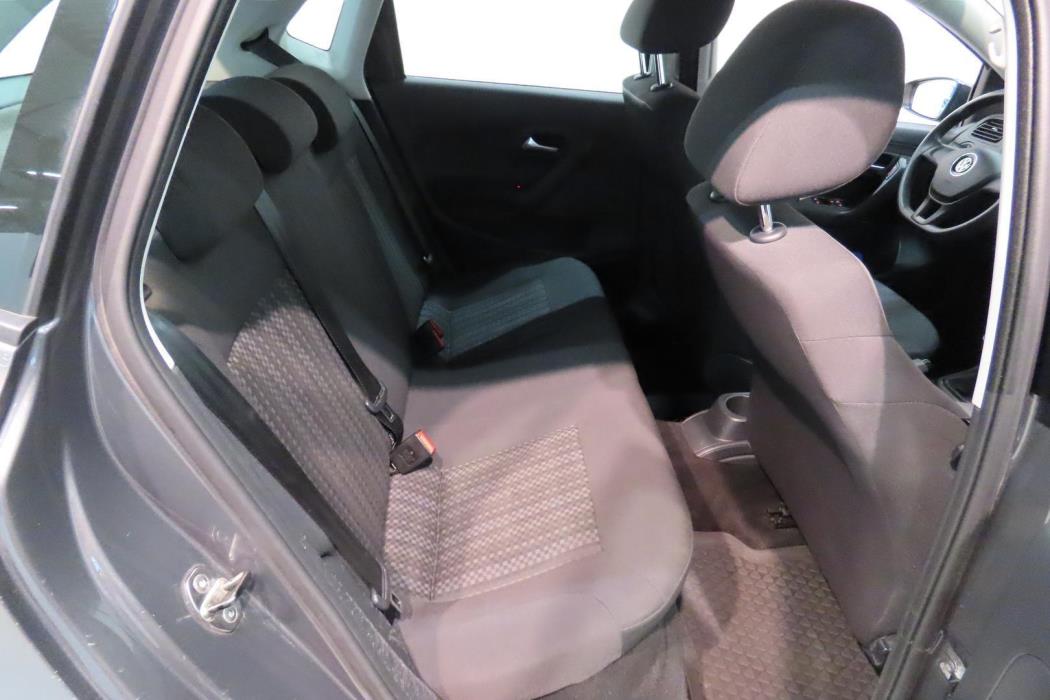 Volkswagen Polo 2015