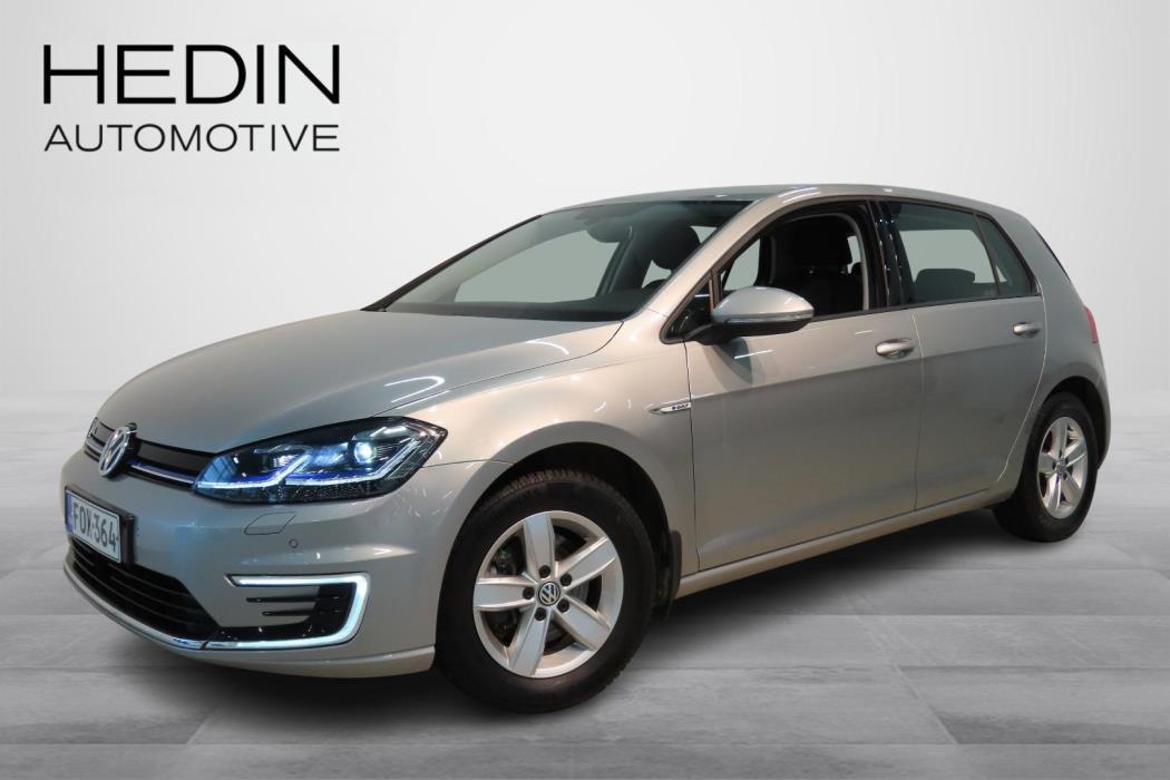 VOLKSWAGEN Golf 2020