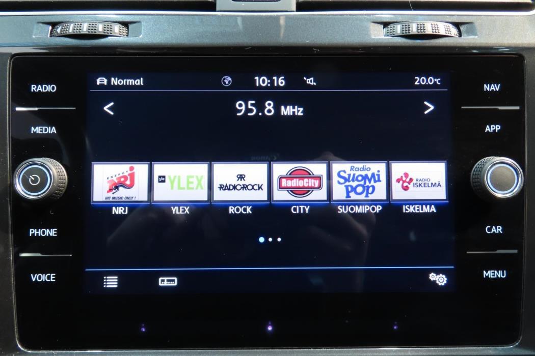 VOLKSWAGEN Golf 2020