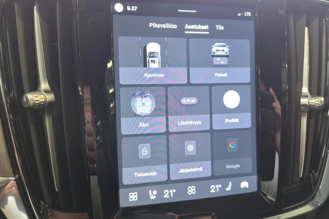Volvo S90 2023