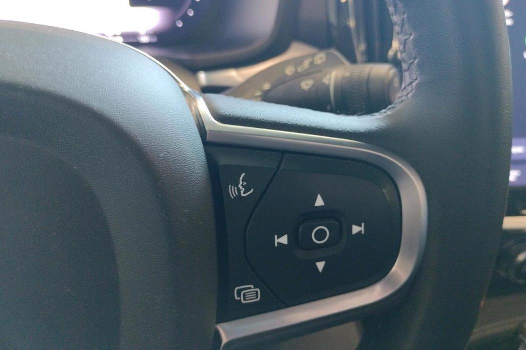 Volvo V60 2023