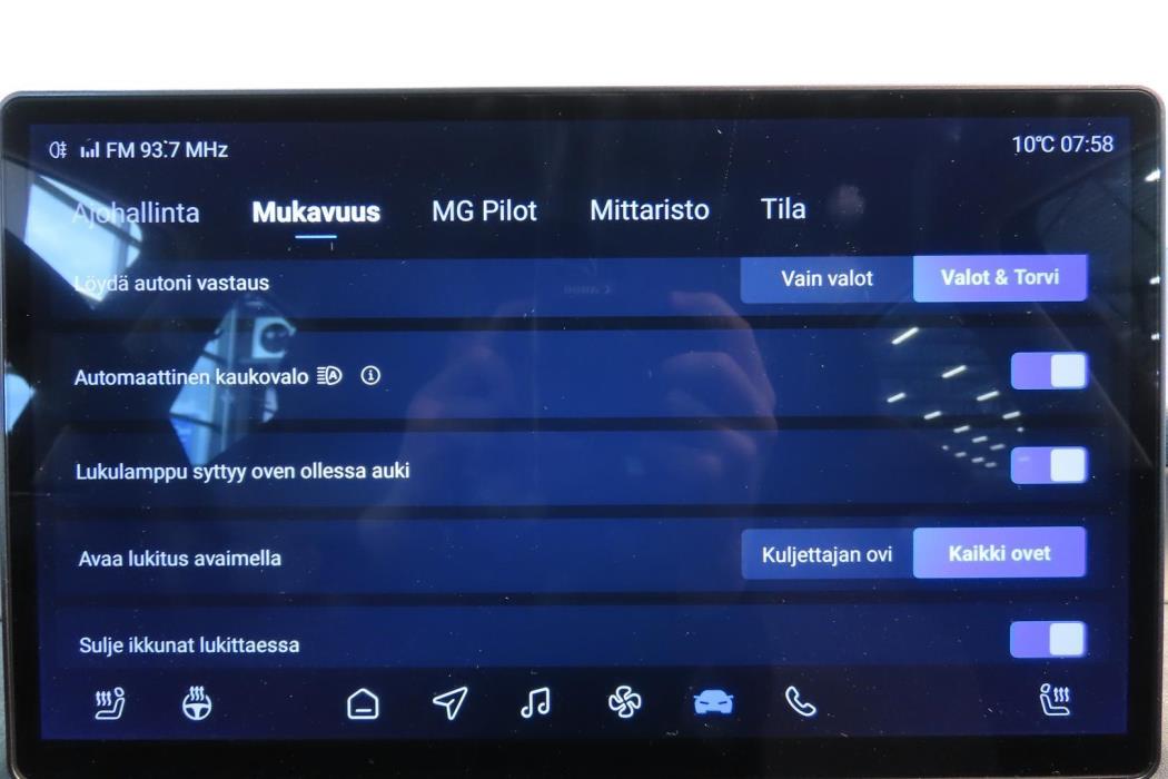 MG MG4 Urban 2026