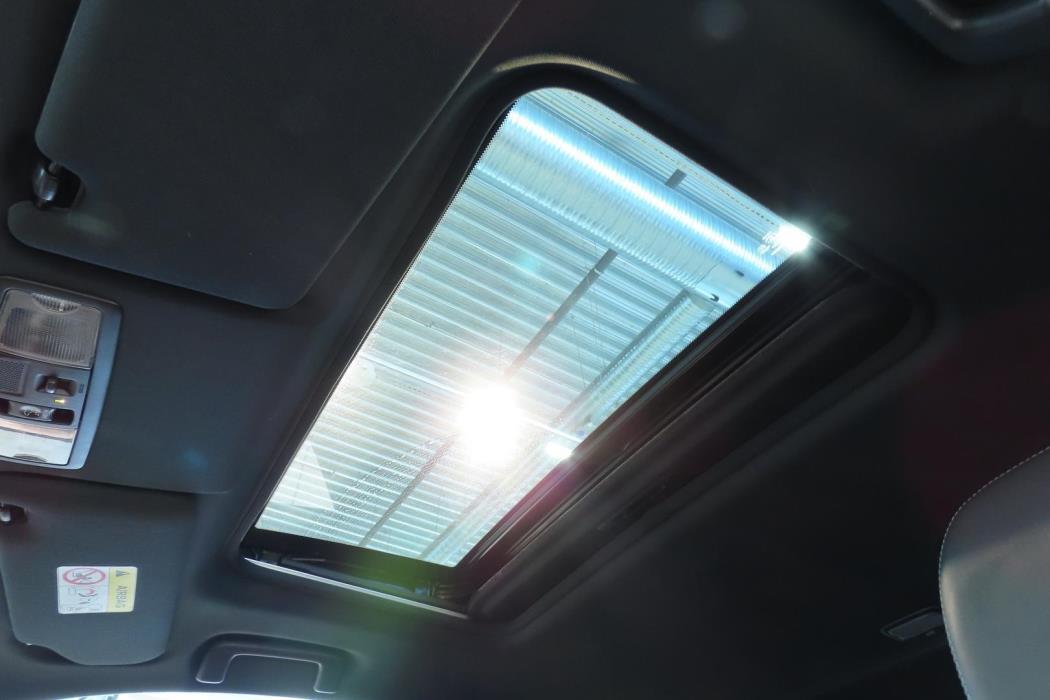 MITSUBISHI Outlander PHEV 2018