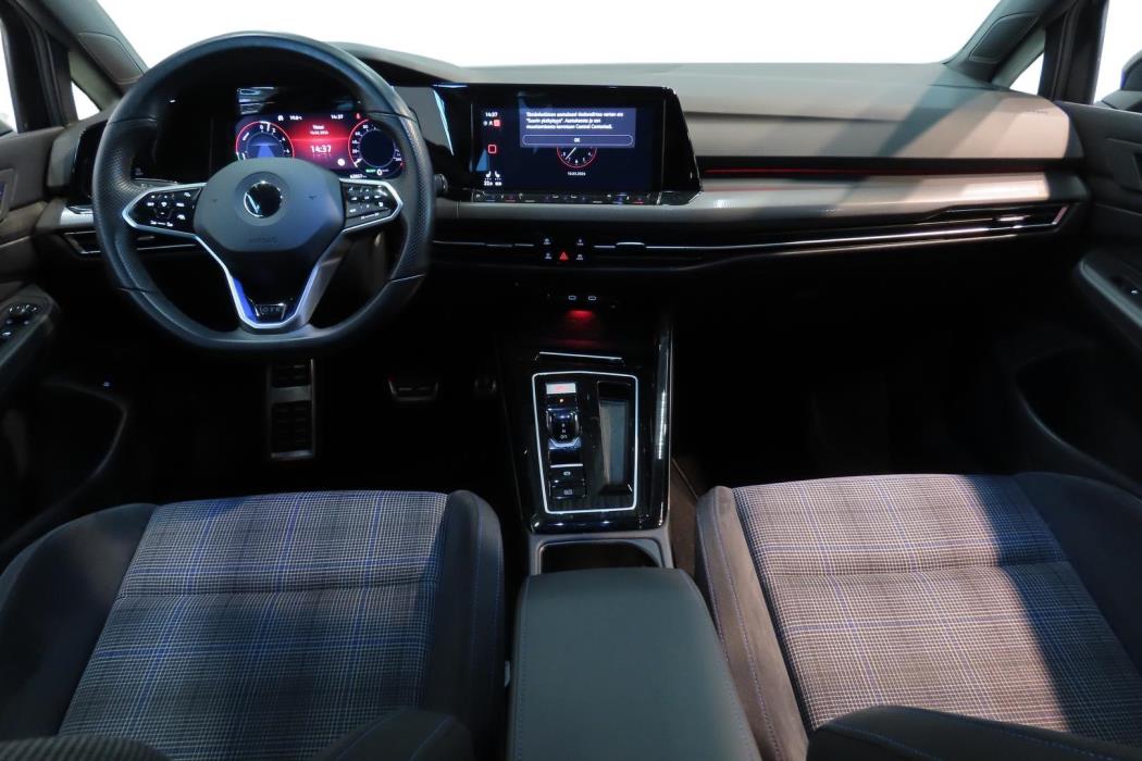 Volkswagen Golf 2023