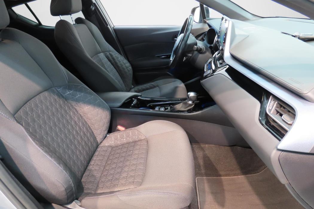 Toyota C-HR 2021