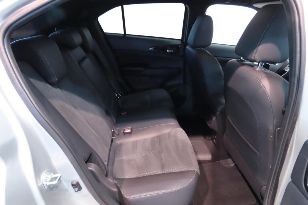 MITSUBISHI ECLIPSE CROSS 2025