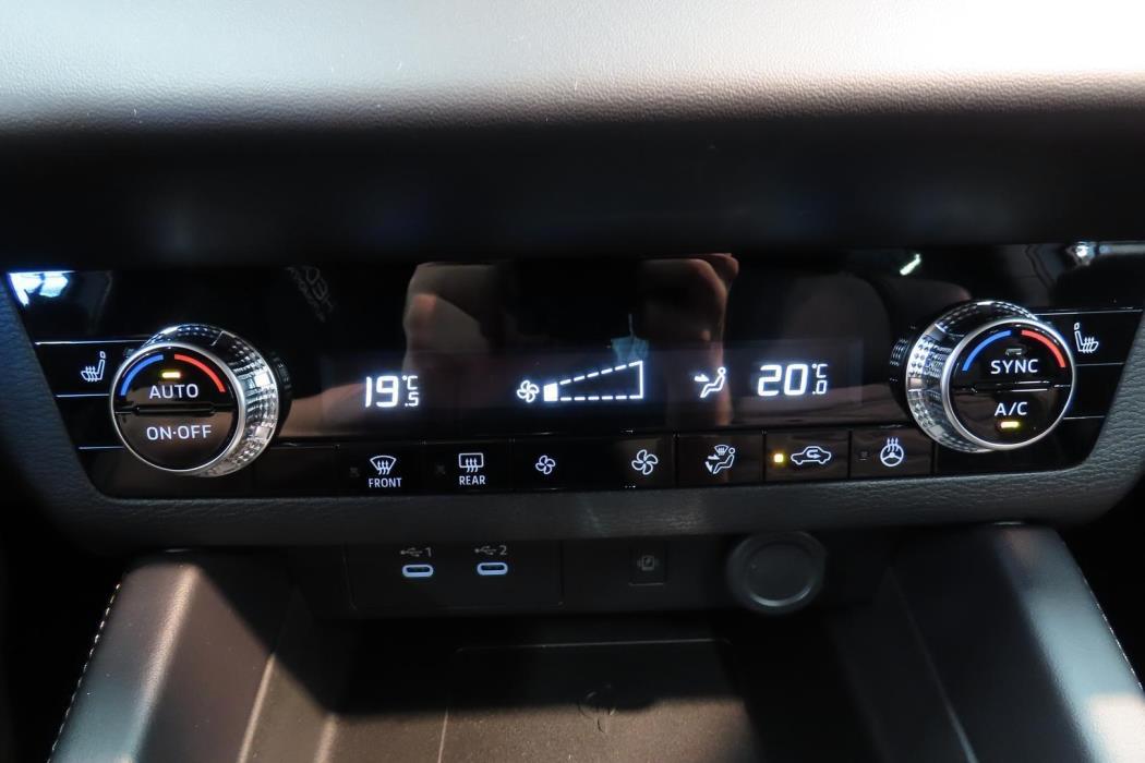 Mitsubishi Outlander 2026