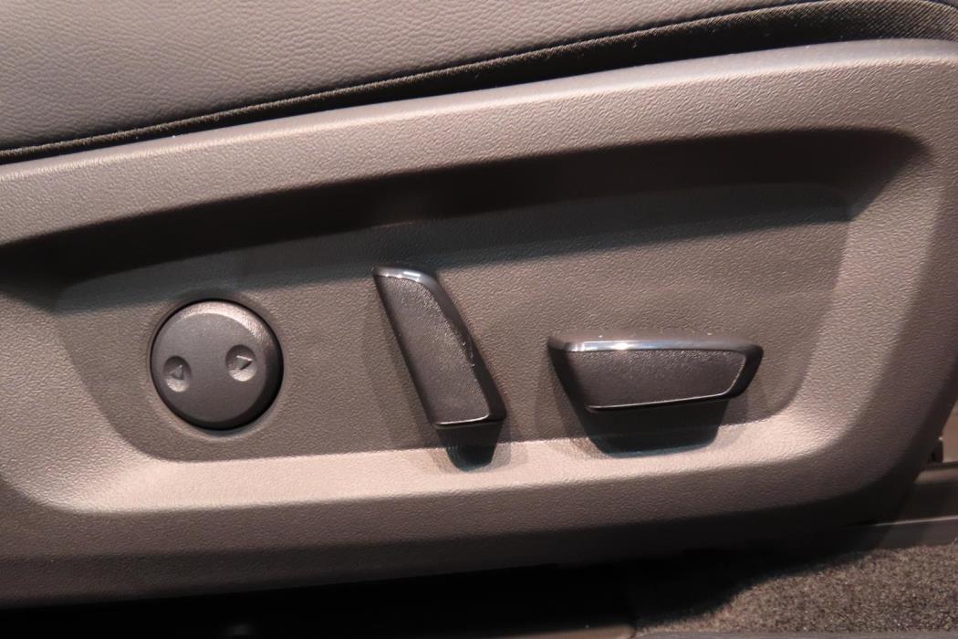 MITSUBISHI OUTLANDER 2026