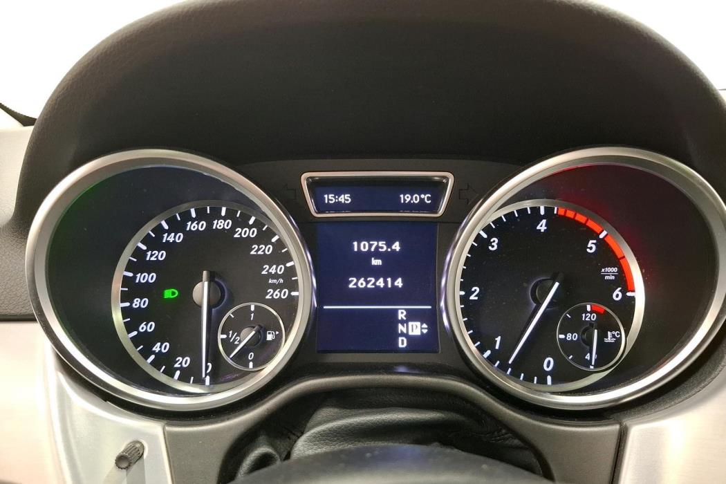 Mercedes-Benz ML 2012
