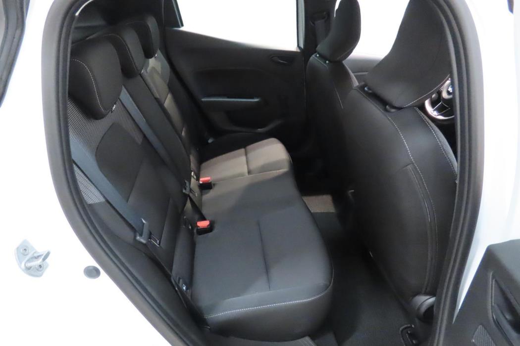 Mitsubishi Colt 2025