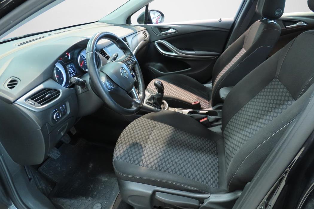 OPEL ASTRA 2019