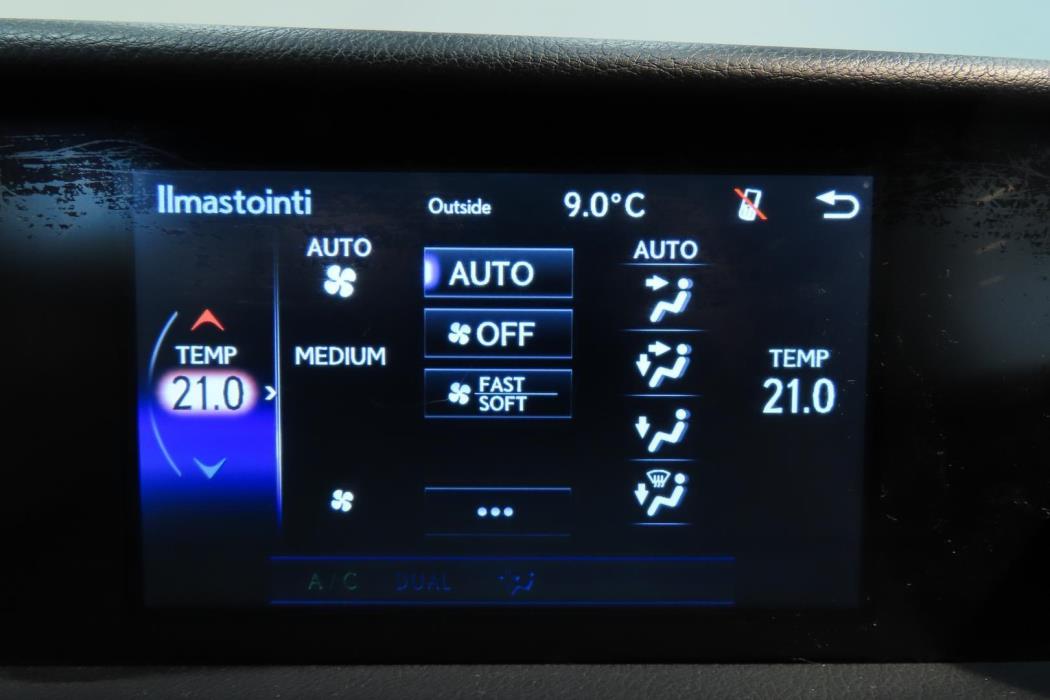 Lexus IS 2015