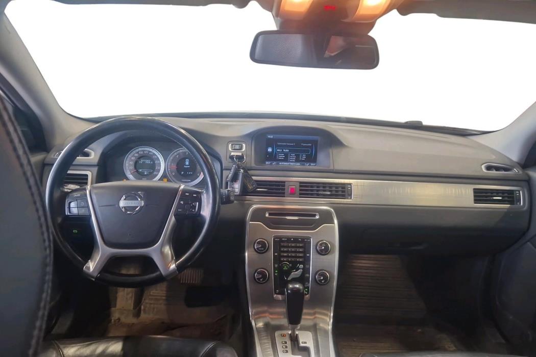 Volvo XC70 2012
