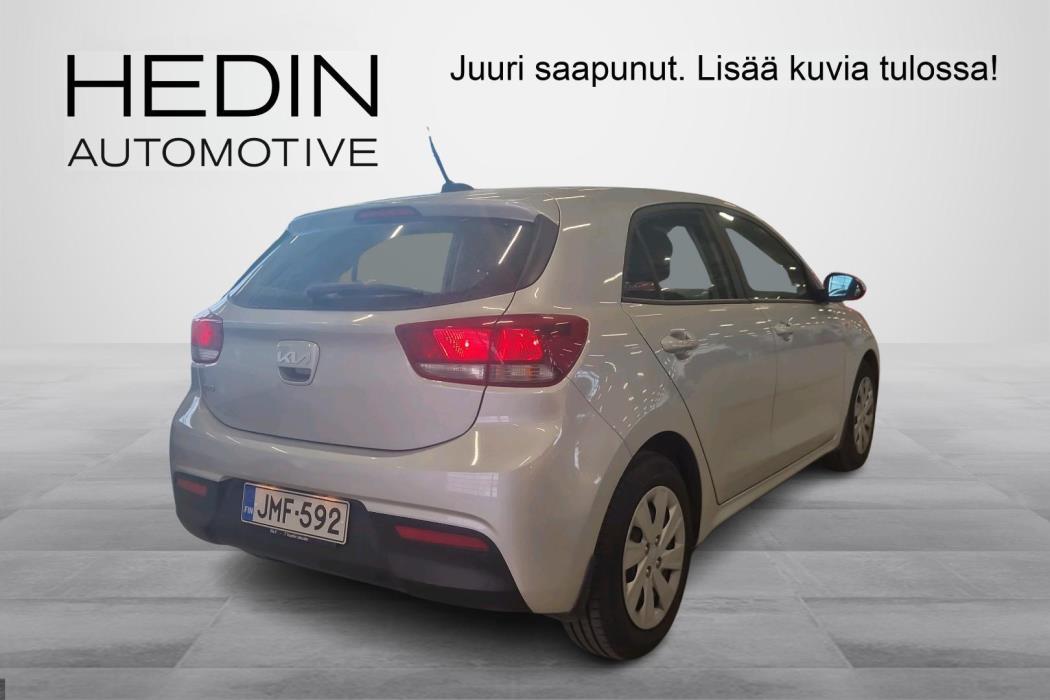Kia Rio 2021
