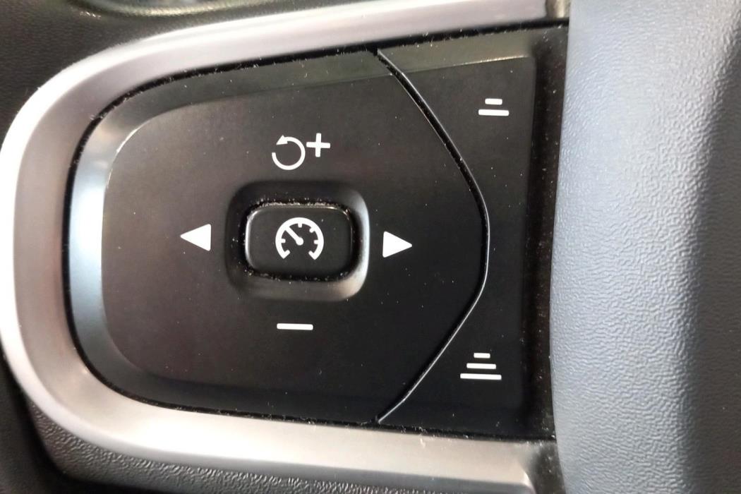Volvo V60 2022