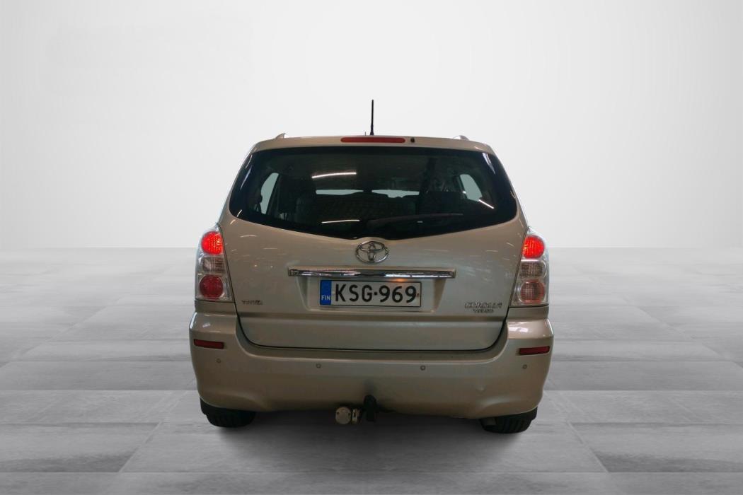 TOYOTA COROLLA VERSO 2007