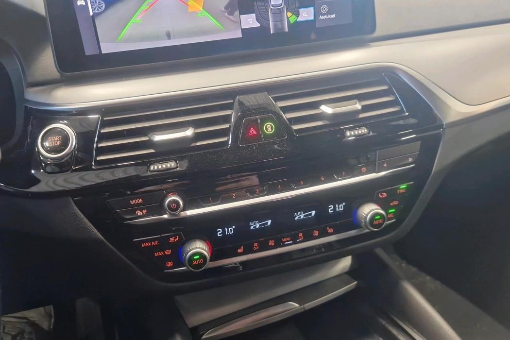 BMW 530 2021