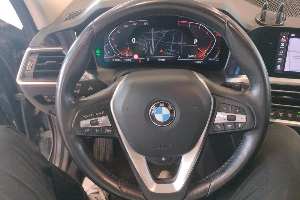 BMW 320 2021