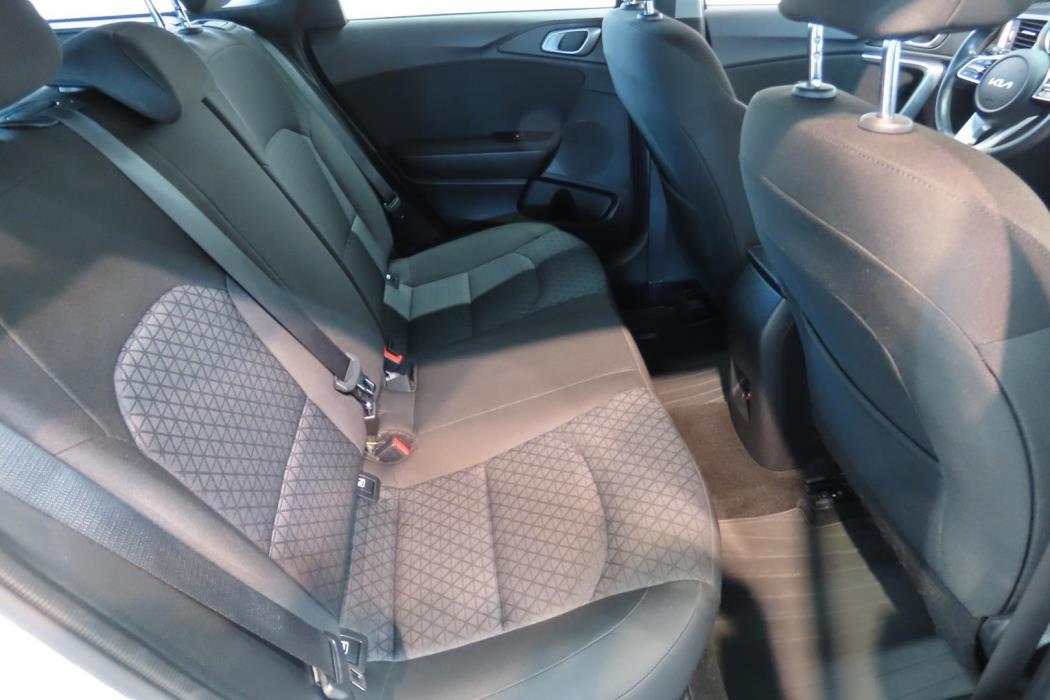 Kia Ceed 2025