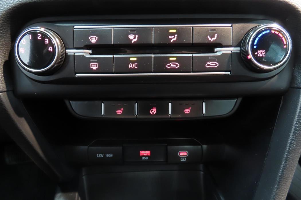 Kia Ceed 2025