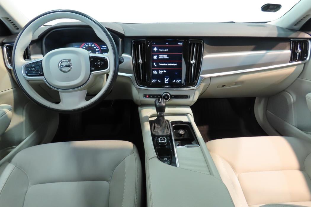 Volvo V90 2017