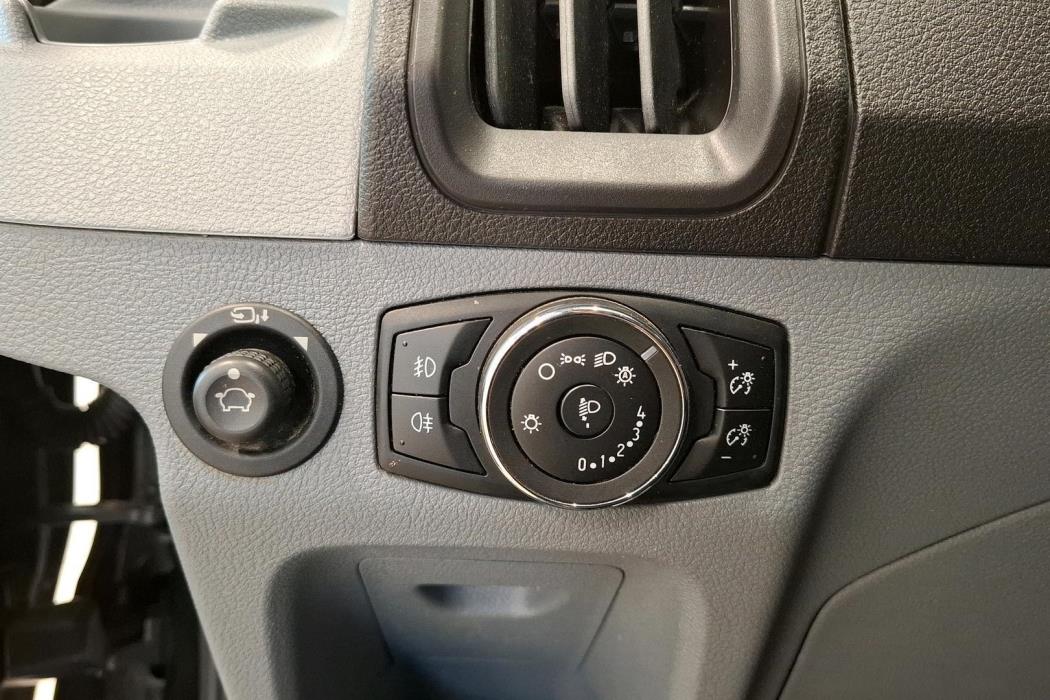 Ford Transit 2019