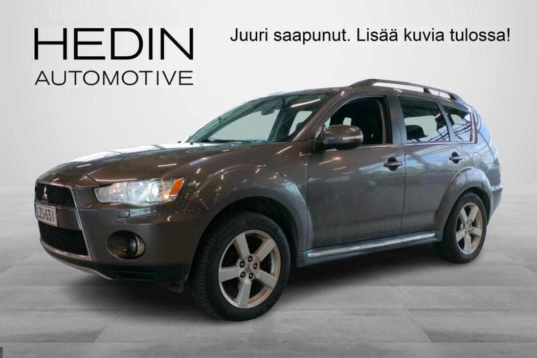 Mitsubishi Outlander 2012