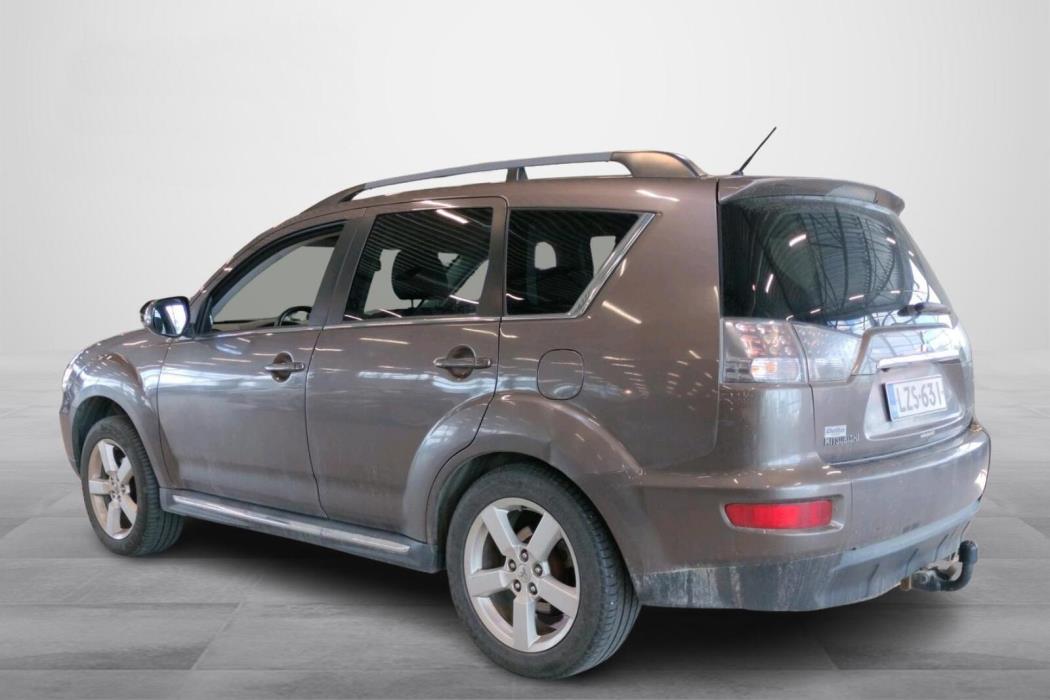 Mitsubishi Outlander 2012