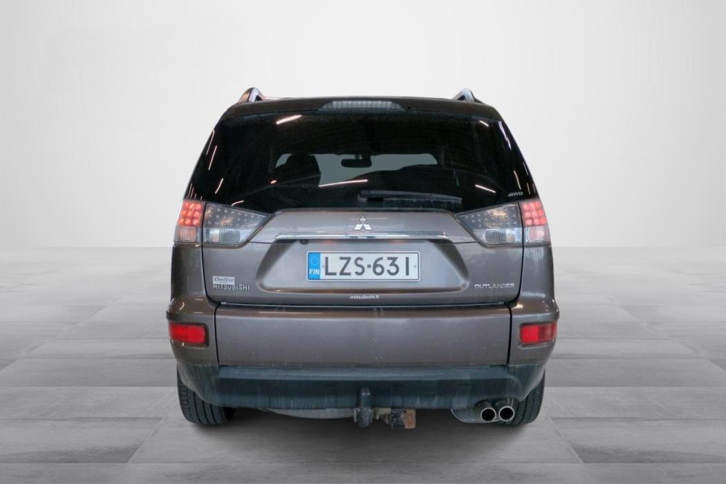 Mitsubishi Outlander 2012