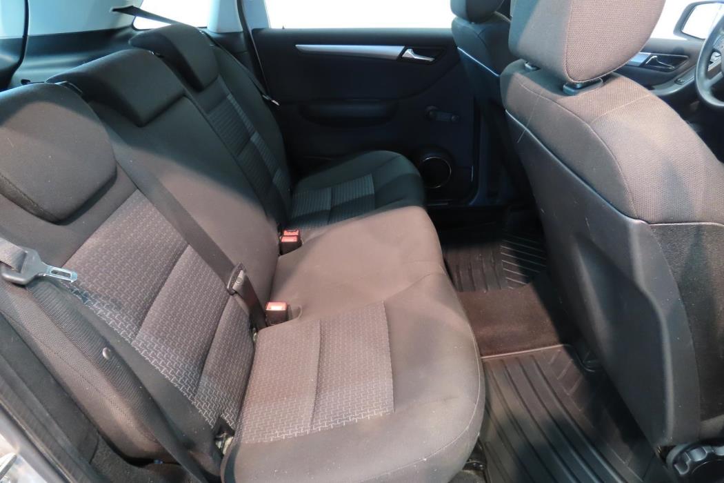 MERCEDES-BENZ B 2009