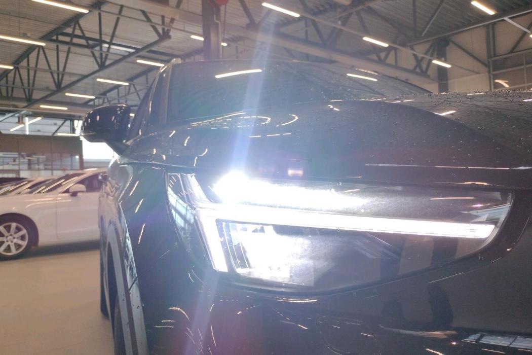 VOLVO XC40 2022