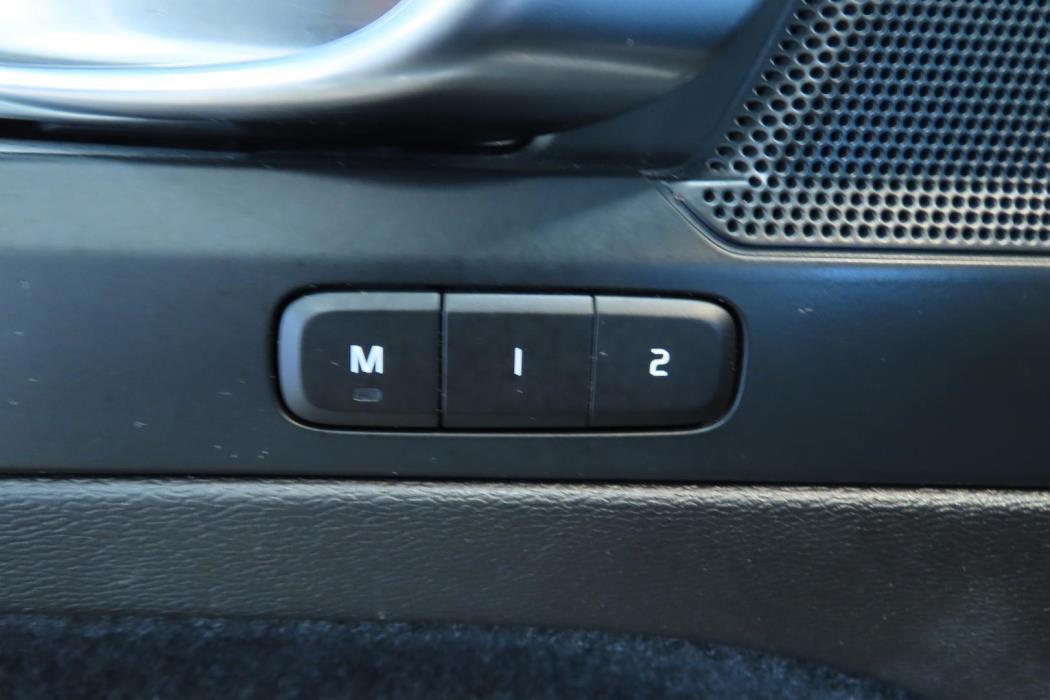 Volvo XC40 2022