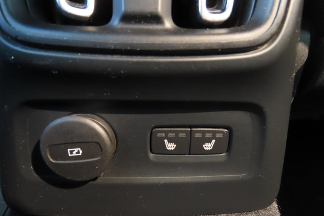 Volvo XC40 2022