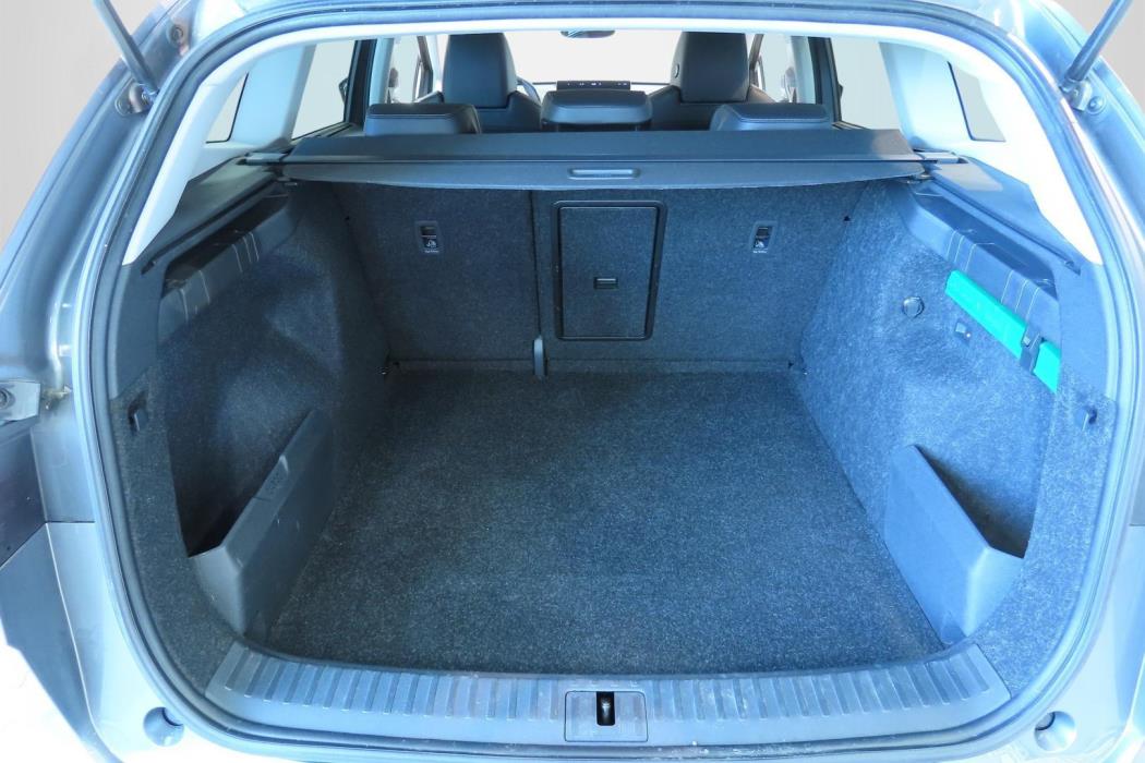 SKODA Enyaq 2023
