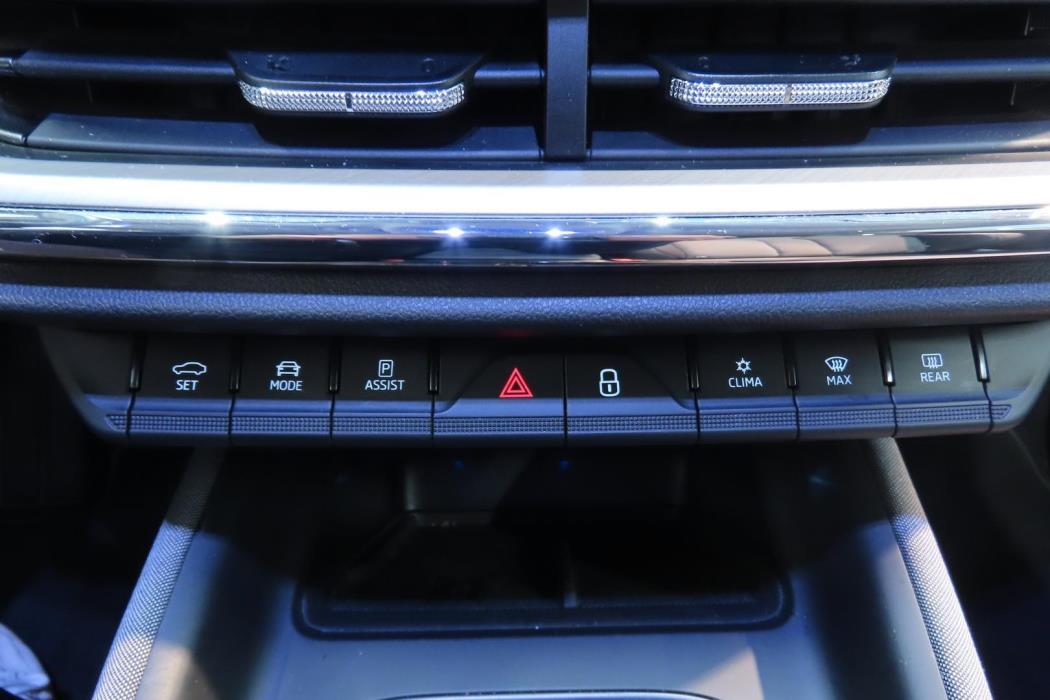 SKODA Enyaq 2023
