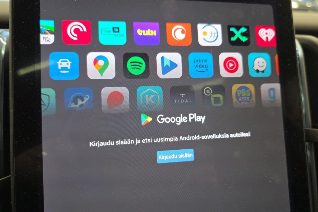 Volvo EX30 Cross Country 2025