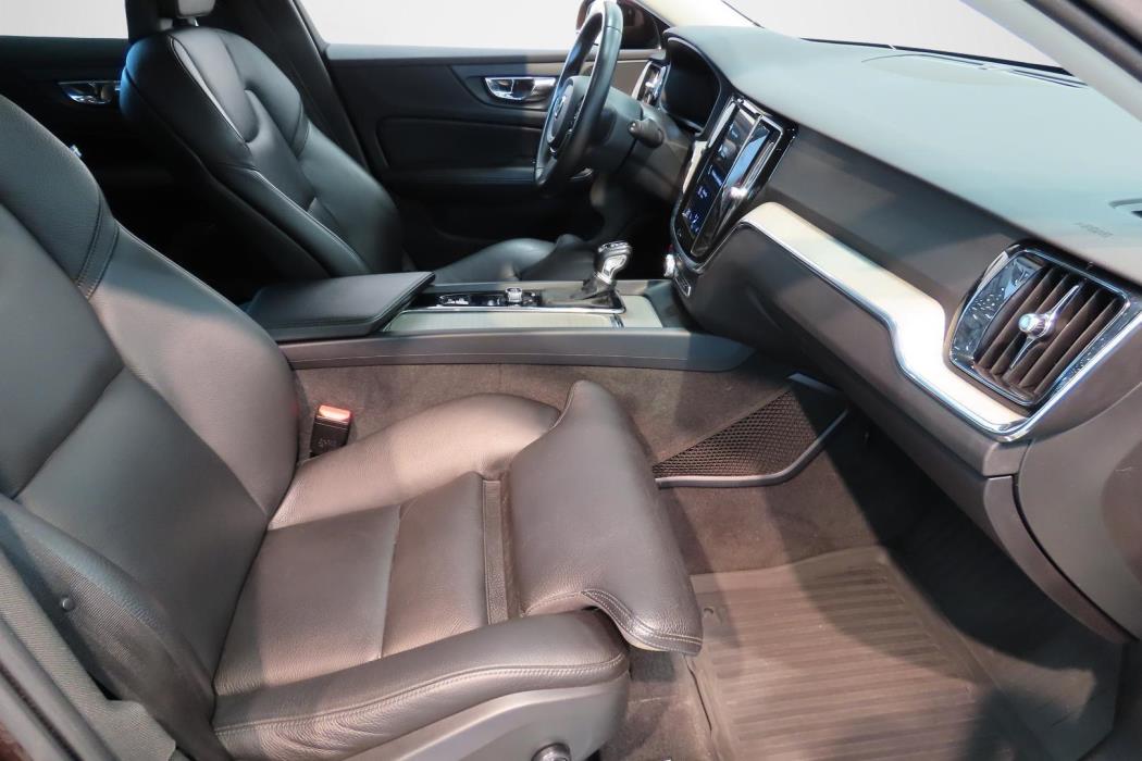 Volvo V60 2018