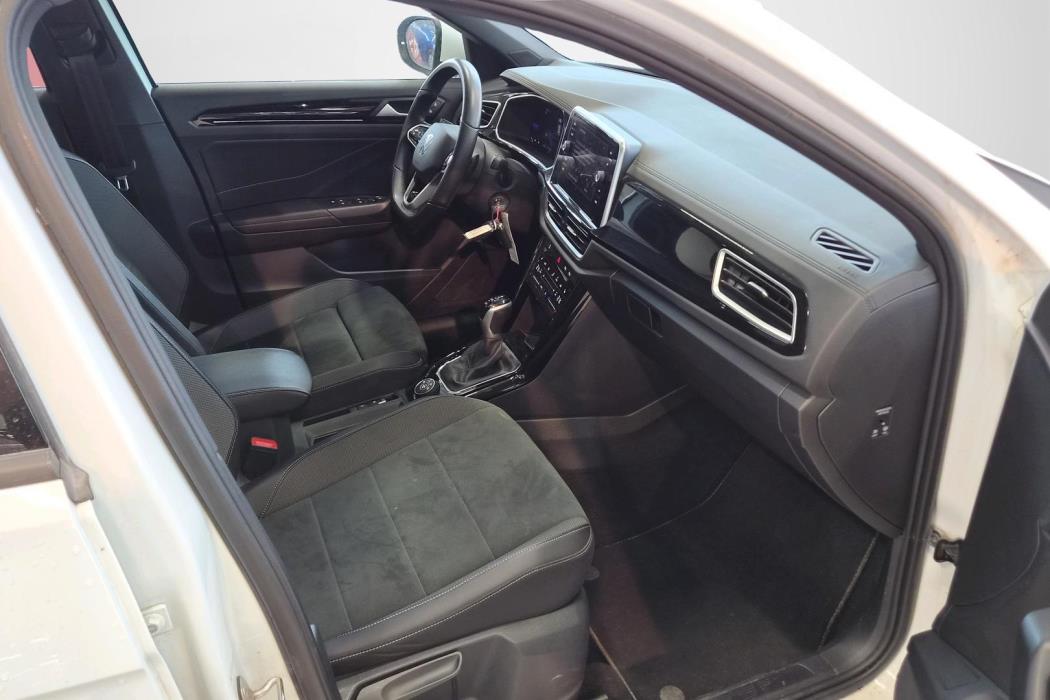 VOLKSWAGEN T-Roc 2023