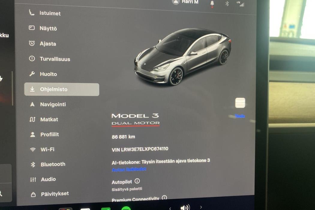 Tesla Model 3 2023