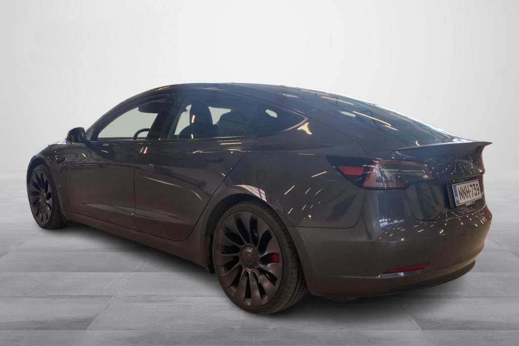 Tesla Model 3 2023