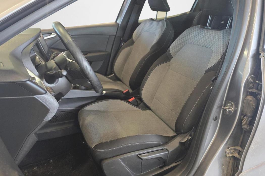 Mitsubishi Colt 2024