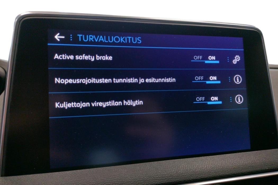 PEUGEOT 3008 2017